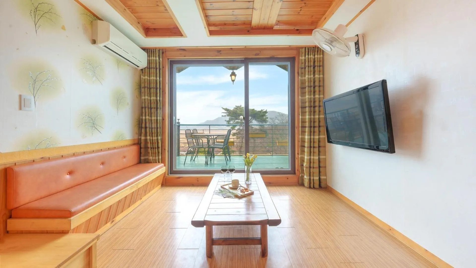 Gangwha Jeongwon Pension Incheon Holiday home